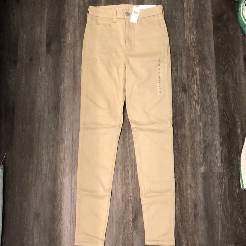 American Eagle NWT curvy hi-rise jegging khaki